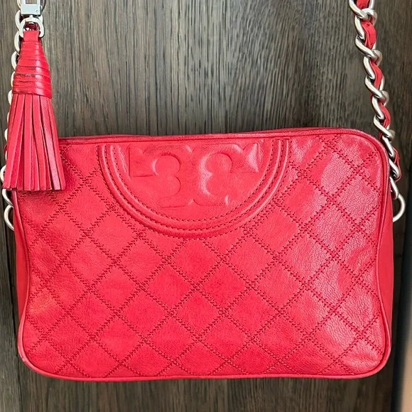 Tory Burch Fleming Red Crossbody Camera Bag - Picture 1 of 14